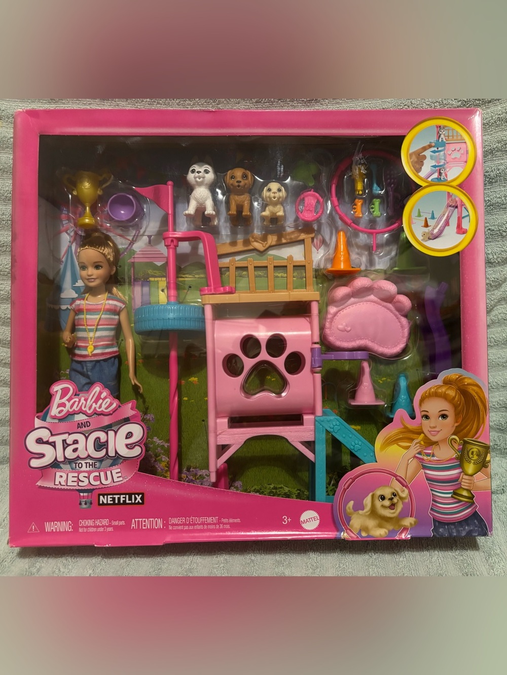 Mattel Pink and Teal Puppy Playset with Paw Cutout Tower NEW!